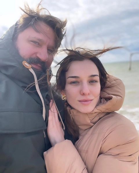 Виктор Логинов с женой Марией | www.starhit.ru