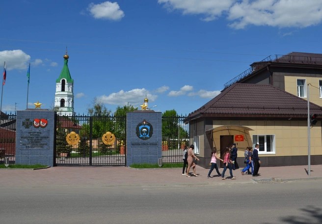 Курсанты РВВДКУ проголосуют в Доме общественных организаций | ya62.ru