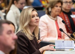 Мелания Трамп отказалась от встречи с первой леди Украины Еленой Зеленской