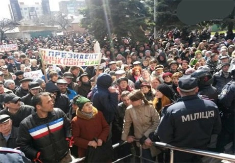 В Мариуполе захвачен горсовет | ya62.ru