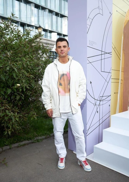 Кирилл Туриченко | www.starhit.ru