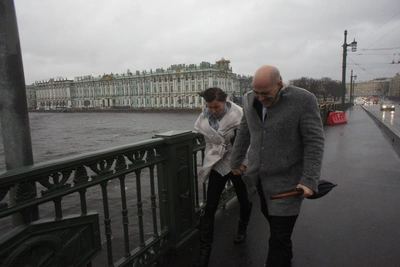Петербург ожидает предштормовой ветер и мокрый снег в воскресенье