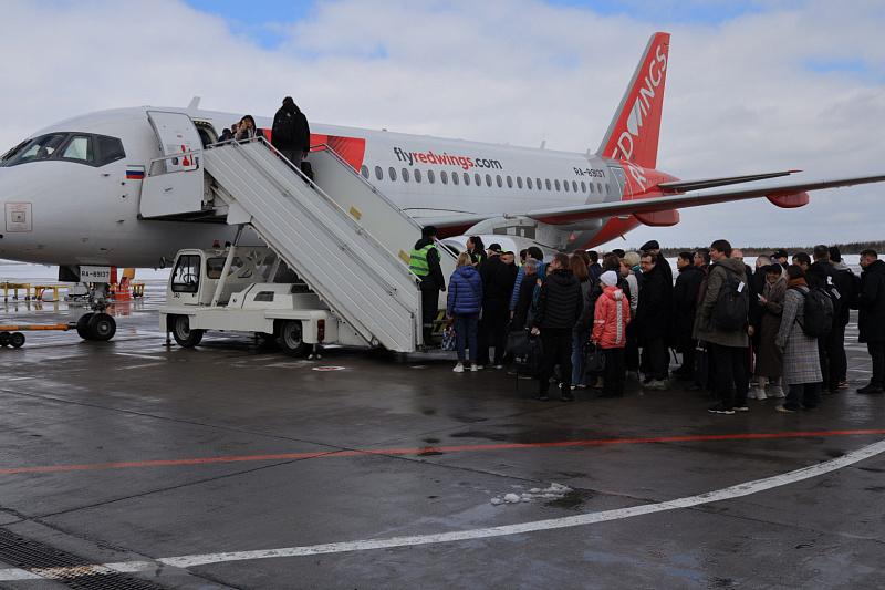 Не выгодно? Почему убрали прямые авиарейсы из Архангельска в Минск