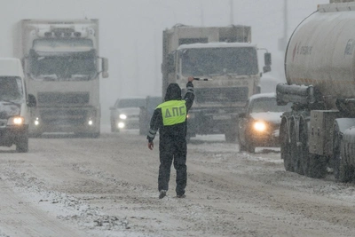 Запрет на большегрузы в Волгограде остался на бумаге