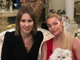 Волочкова и Собчак не поделили жениха, Бородина выгнала Пушкину из «прачки». Психолог о женской дружбе