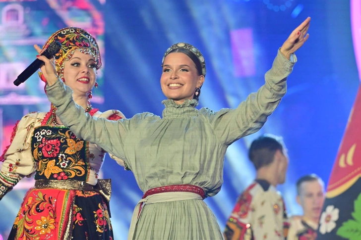 Татьяна Куртукова | www.starhit.ru