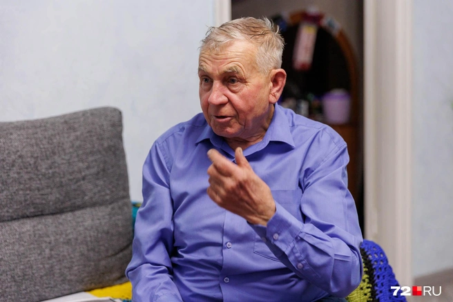 Николаю Бабкину 73 года, и с работы он уходить не хотел. Говорит, что очень любил то, чем занимается  | Источник: Ирина Шарова / 72.RU