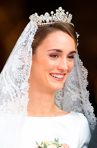 Баварская принцесса Софи вышла замуж в копии платья Меган Маркл