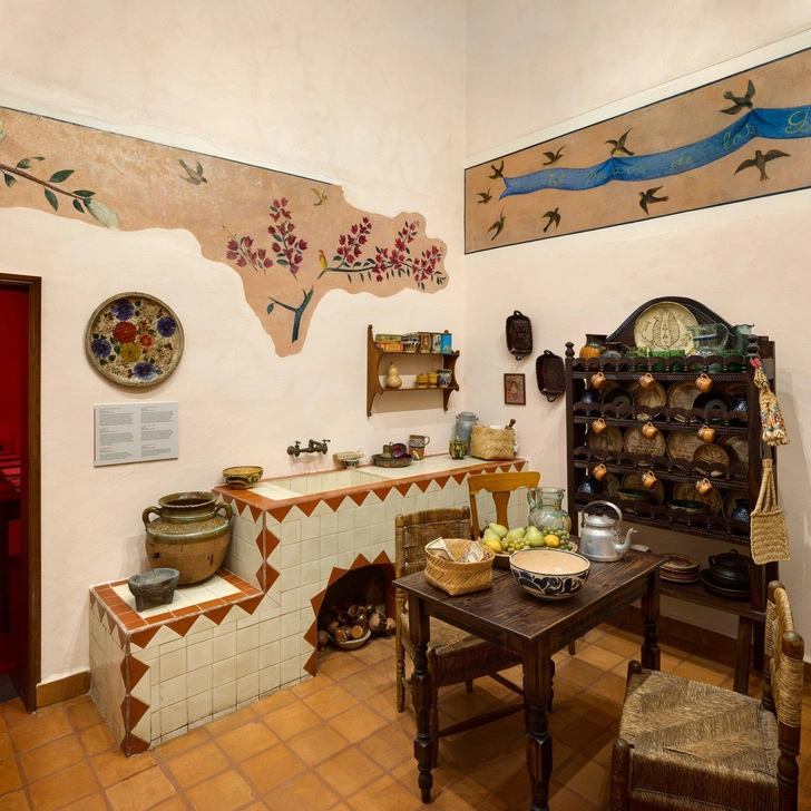 В доме семьи Фриды Кало в Мехико открылся музей художницы