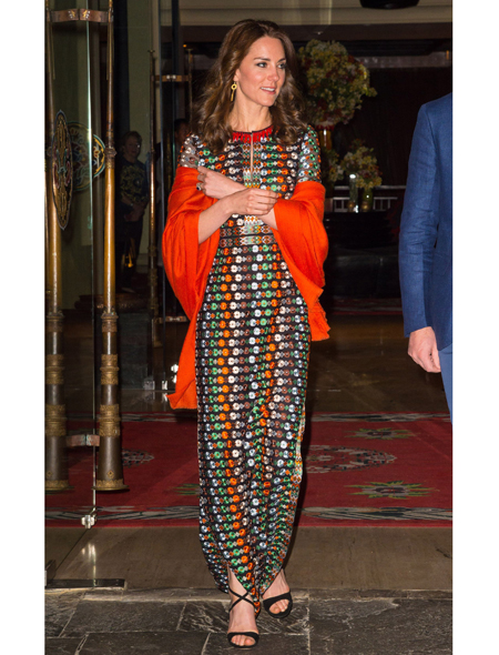 Транссексуал транссексуалды бейнені сорып алады 3D секс бейнелері