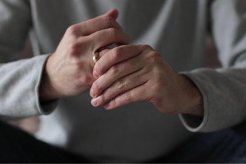 «Как отговорить жену от развода? Я мало уделял ей внимания, зато теперь мы живем как крепкий средний класс»