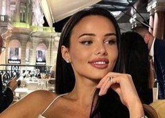 Анастасия Решетова оправдалась за квартиру в Дубае и езду на авто с украинскими номерами
