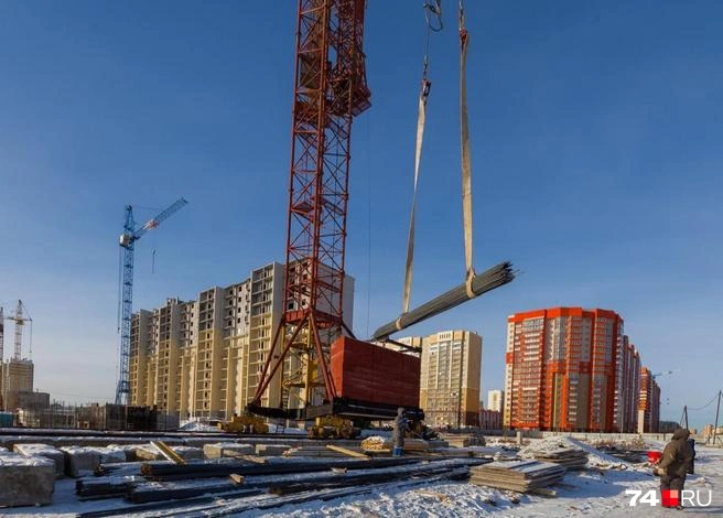 Строительство возобновили в начале 2018 года | Источник: Олег Каргаполов