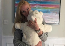 Татьяна Тотьмянина боится отходить от детской кроватки