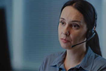 «Я понимаю, что они кричат не на меня»: зачем онкопациенты работают равными консультантами