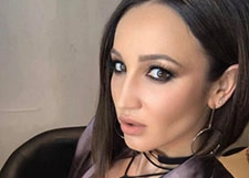Ольгу Бузову обвинили в вульгарности за смелый наряд