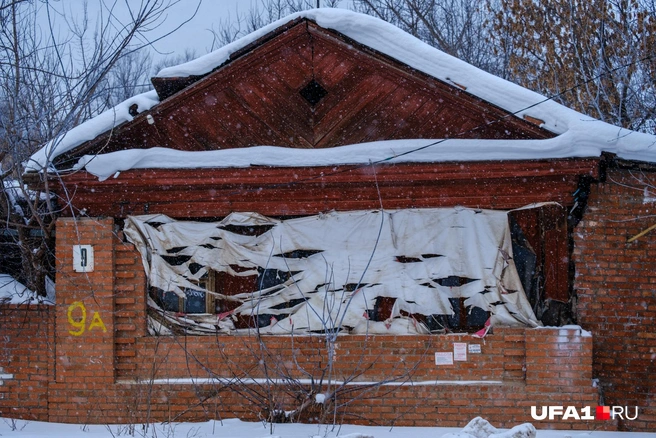 Один из немногих брошенных домов | Источник: Булат Салихов / UFA1.RU