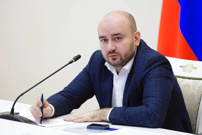 Глава региона решил начать неделю с дайджеста | Источник: Вячеслав Федорищев / T.me