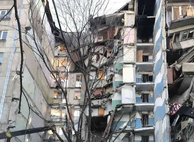 СМИ: в квартиру из эпицентра взрыва в Магнитогорске перед ЧП заселились двое таджиков | ya62.ru