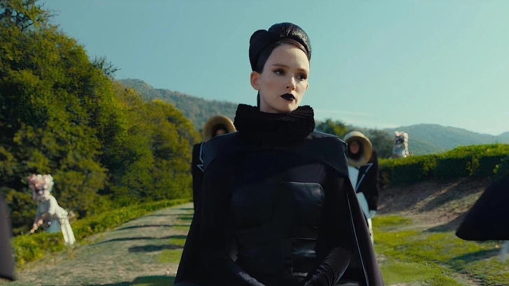 Паулина Андреева, фильм «Алиса в стране чудес»