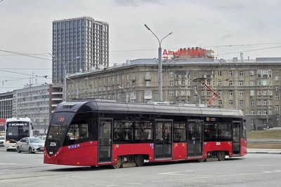 Новые трамваи вышли на маршрут №14 в Новосибирске