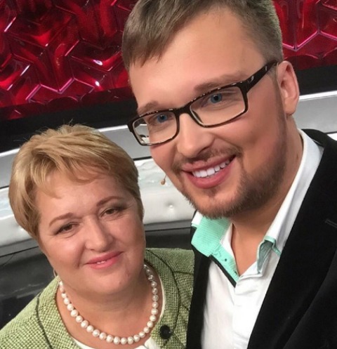 Егор Холявин с мамой
