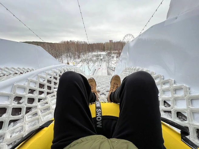 «Ватрушки» — это весело, но при этом опасно | Источник: Максим Бутусов / E1.RU