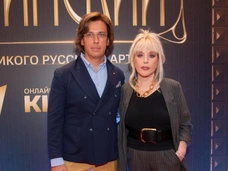 Дочь Пугачевой и Галкина* примерила образ Уэнсдей, жена Павла Мамаева показала лицо младшего сына: соцсети звезд