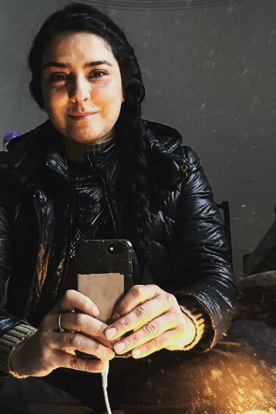 Актриса часто публикует селфи