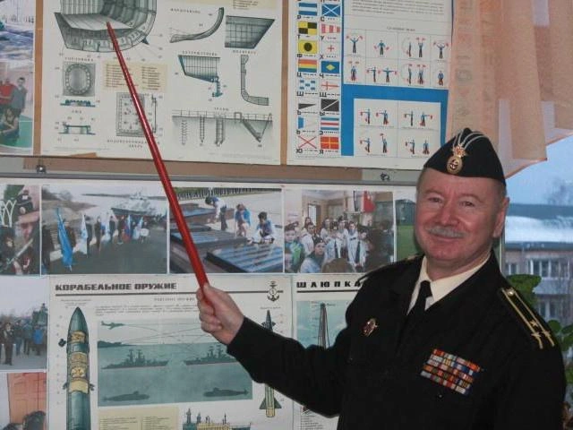 В клубе опубликовали фотографии с Владимиром Андреевым | Источник: Клуб юных моряков им. Евгения Коврижных / Vk.com