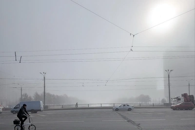 Петербург накрыл туман: объяснение синоптика