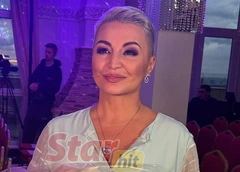 Лечила руками, пела на космическом языке, проводила мистический эксперимент: как прошел день рождения Кати Лель