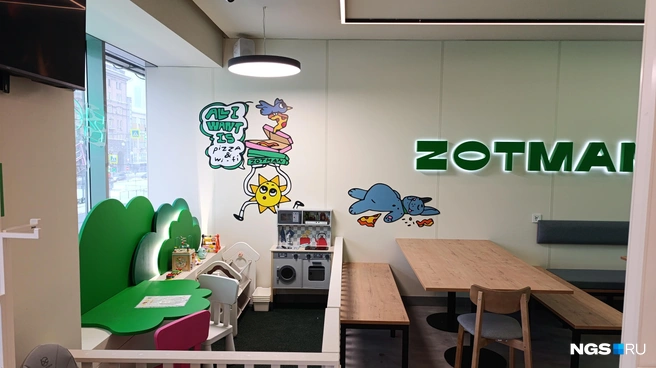 В пиццерии есть детский уголок | Источник: Стас Соколов / NGS.RU