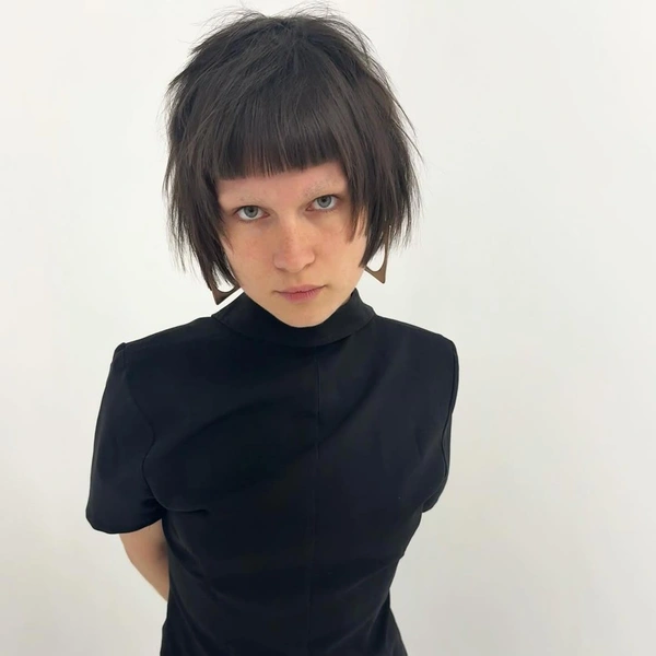 короткие стрижки, короткая стрижка женская, модные короткие стрижки, короткие стрижки 50, короткая стрижка с челкой, короткие стрижки 2025 женские, стрижка на короткие волосы для женщин, стрижка на короткие волосы фото, короткие стрижки женские фото | Источник: Социальные сети