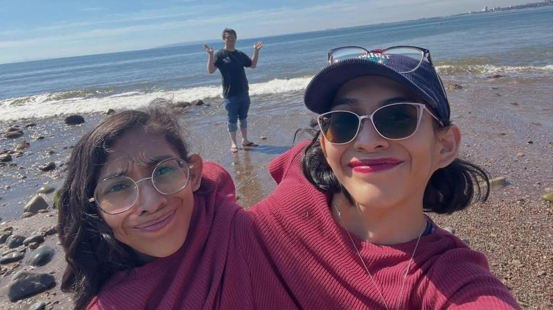 Год назад сиамская близняшка Кармен Андраде вышла замуж: почему ее мужа обсуждают все?