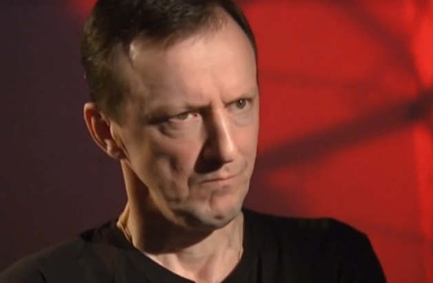 Сергей Леонтьев, кажется, не жалеет о преступлениях | Источник: «Честный детектив» / YouTube