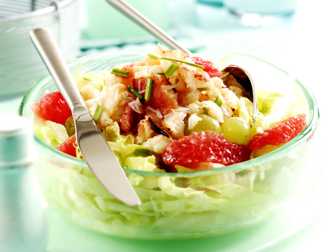 Салат с крабом и огурцами рецепт