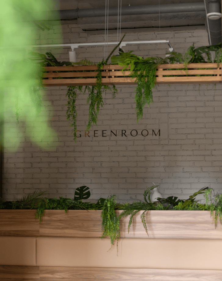 Greenroom: салон красоты в Челябинске