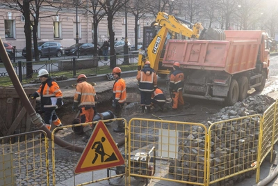 В Казани два поселка без воды после аварии