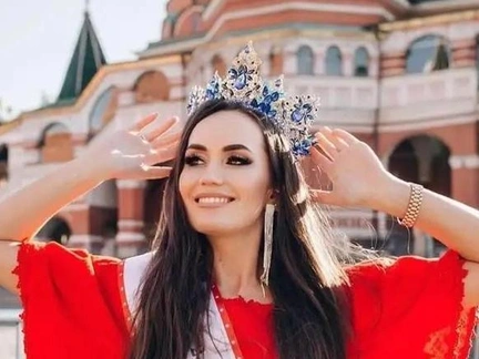 Скрывала мужа и не могла похвастаться фигурой: жизнь «Миссис Вселенной» из России до конкурса