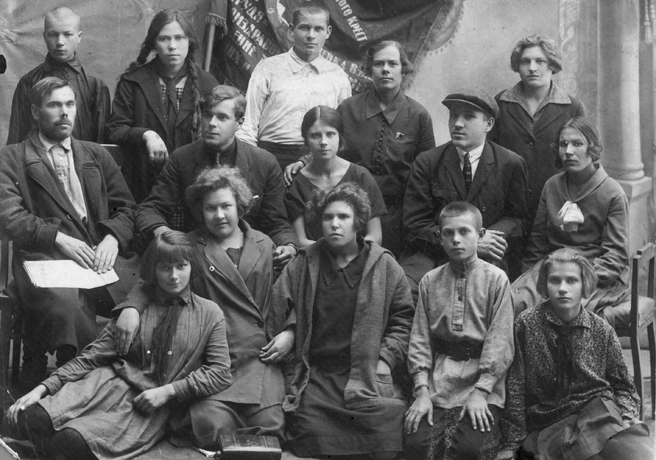 Комсомольская ячейка Железнодорожной больницы Самары. 1927 год | Источник: фотофонд Самарского госархива социально-политической истории