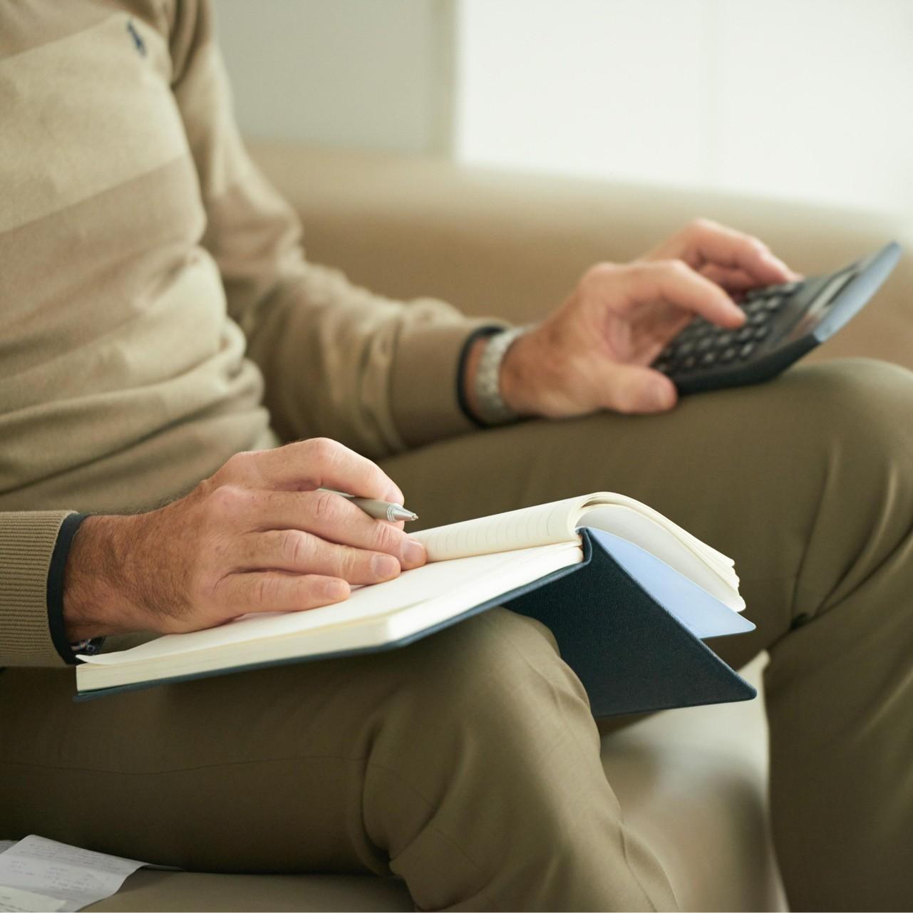 Повышение пенсий, МРОТ и новые выплаты семьям с детьми: изменения в законодательстве с 1 января