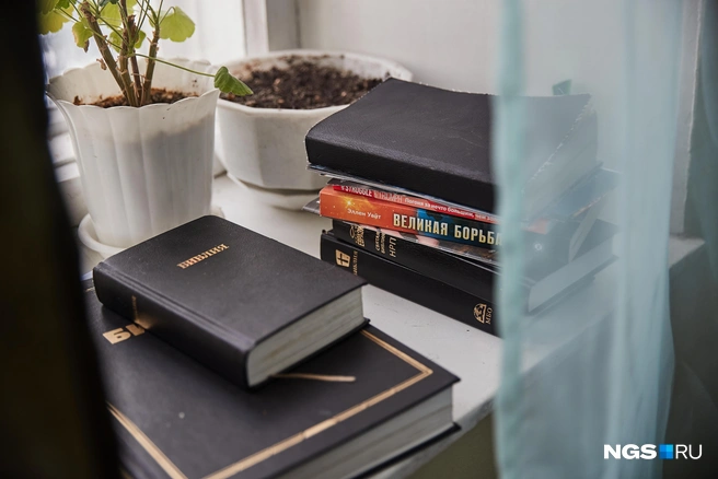 В хороших реабилитационных центрах для зависимых не применяют физического насилия, а воздействуют на дух и сознание | Источник: Александр Ощепков / NGS.RU