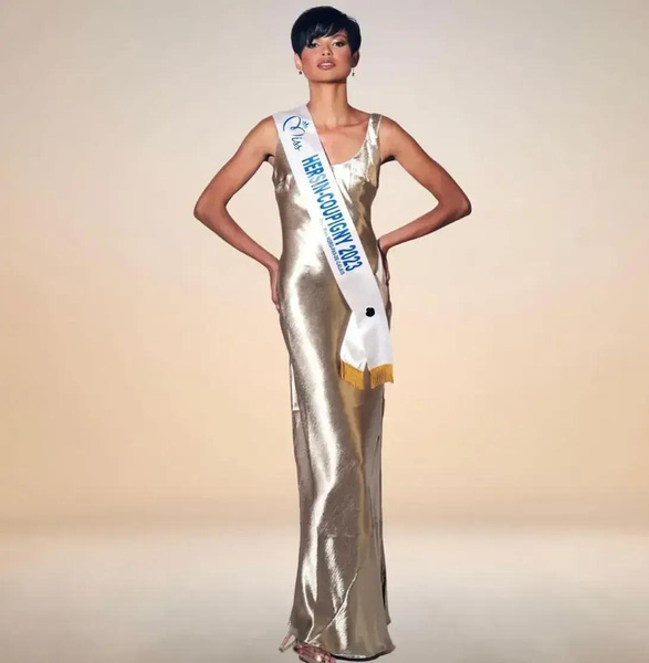 «Мисс Франция-2023» впервые стала девушка с короткой стрижкой, за что раскритиковали конкурс