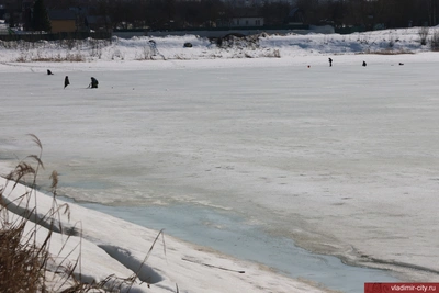 Владимирские власти провели рейд по безопасности на льду