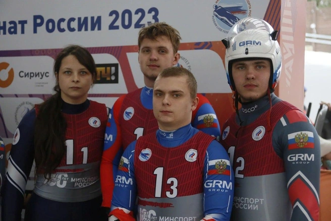 Крайний справа&nbsp;— Павел Репилов, будущий участник Олимпийских игр&nbsp;— 2026 | Источник: пресс-служба Министерства физической культуры и спорта Московской области