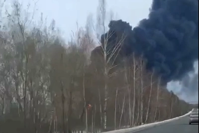 Огромный столб дыма в Кстовском районе после атаки БПЛА