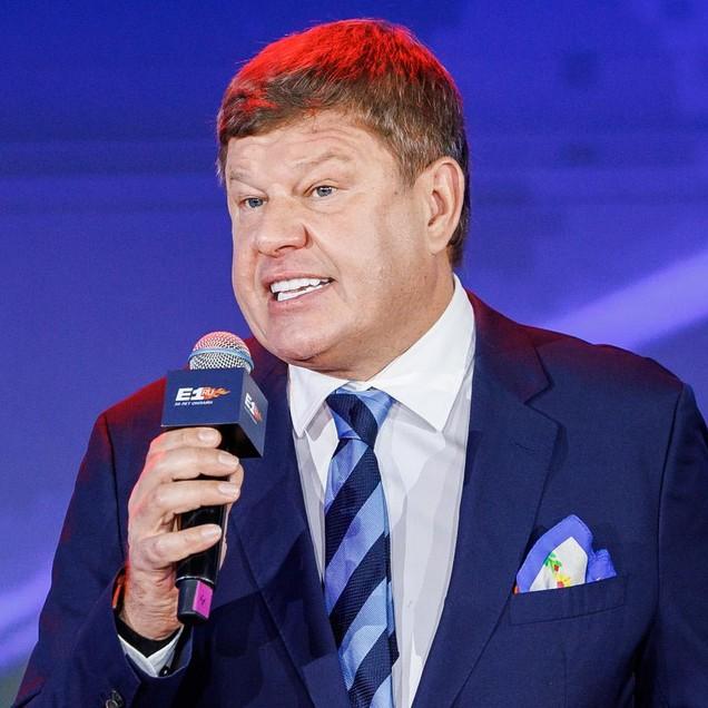 <p>Дмитрий Губерниев</p>