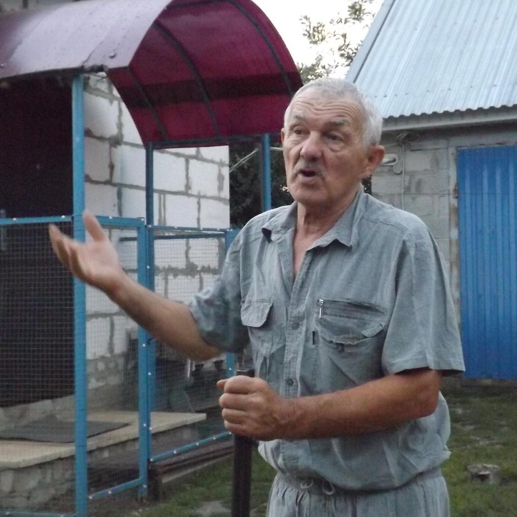 <p>Николай Мухин</p>