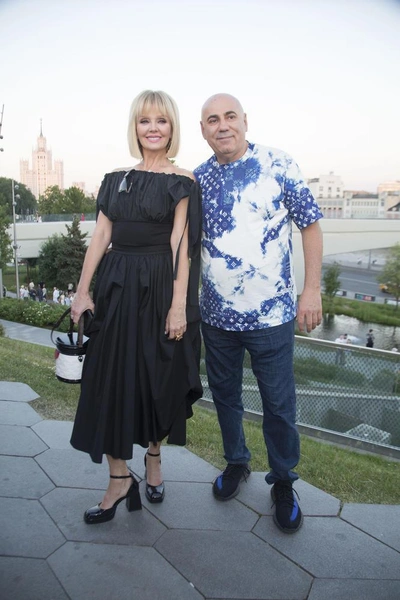 Продюсер много лет успешно работает с Валерией